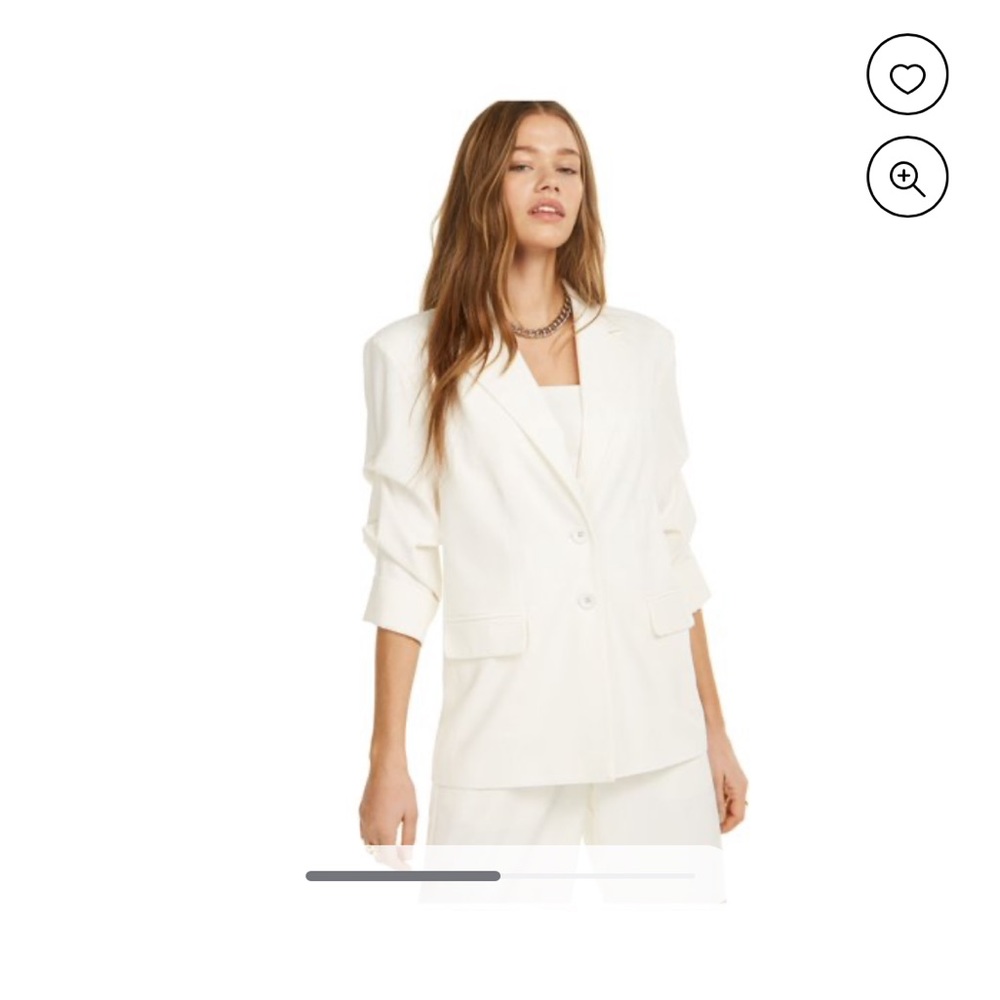 Danielle Bernstein White Blazer - image 4